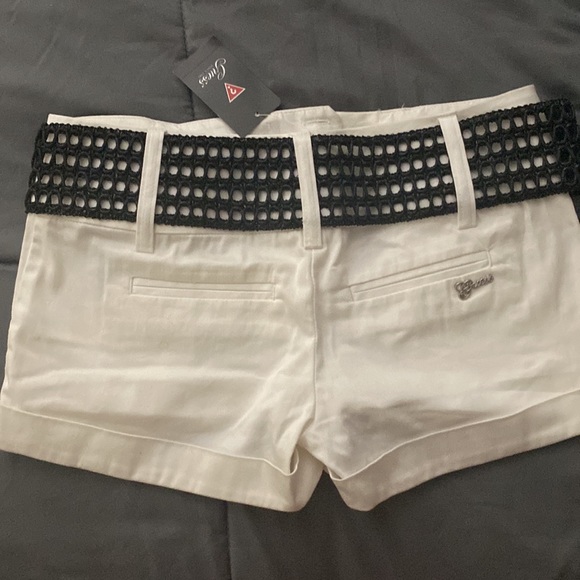 Guess shorts - Picture 2 of 3
